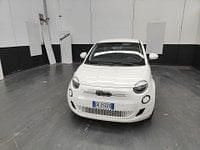 Usata Fiat 500e Action 69 kW (95 CV) 2022 Bianco Utilitaria