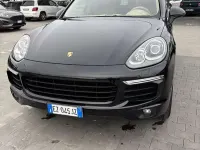 Usata Porsche Cayenne 250 CV (183 kW) 2015 Nero SUV
