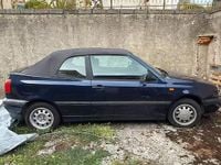 Usata VW Golf Cabriolet 75 CV (55 kW) 1997 Blu Cabrio
