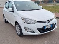 Usata Hyundai i20 Edition 85 CV (62 kW) 2013 Bianco Berlina