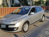 Usata Renault Mégane GrandTour 110 CV (80 kW) 2013 Grigio Station wagon