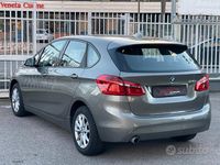 Usata BMW 216 Active Tourer Sport Line 116 CV (85 kW) 2017 Grigio Monovolume