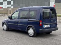Usata Opel Combo Enjoy 97 CV (71 kW) 2008 Blu Monovolume