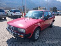Usata Alfa Romeo Alfetta 130 CV (95 kW) 1982 Rosso Berlina