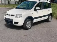 Usata Fiat Panda 4x4 Climbing 69 CV (50 kW) 2012 Bianco Utilitaria