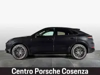 Usata Porsche Cayenne 441 CV (324 kW) 2021 Nero jet metallizzato SUV