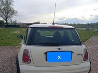 Usata Mini One D Seven 88 CV (64 kW) 2006 Bianco Utilitaria