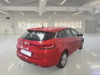 Usata Renault Mégane GrandTour Equilibre 115 CV (84 kW) 2023 Rosso Station wagon