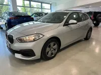 Usata BMW 118 Advantage 150 CV (110 kW) 2021 Argento Berlina