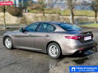 Usata Alfa Romeo Giulia Business 150 CV (110 kW) 2018 Grigio Berlina