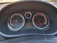 Usata Opel Corsa Cosmo 75 CV (55 kW) 2009 Blu/azzurro Utilitaria