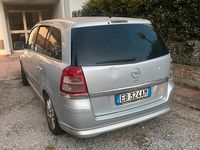 Usata Opel Zafira 140 CV (102 kW) 2012 Grigio Monovolume