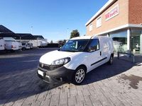 Usata Fiat Doblò 120 CV (88 kW) 2022 Bianco Monovolume