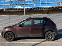 Usata Dacia Sandero Stepway 90 CV (66 kW) 2017 Marrone Berlina
