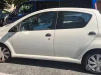 Usata Toyota Aygo 68 CV (50 kW) 2012 Bianco Utilitaria