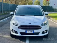 Usata Ford S-MAX Vignale 180 CV (132 kW) 2017 Bianco Monovolume