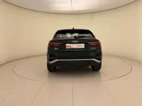 Nuova Audi Q3 Sportback S-Line 193 CV (141 kW) 2025 Verniciature personalizzate au SUV