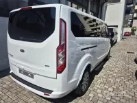 Usata Ford Tourneo Titanium 131 CV (96 kW) 2018 Bianco Monovolume
