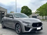 Usata Maserati Levante 350 CV (257 kW) 2021 Grigio SUV