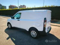 Usata Ford Transit Active 100 CV (73 kW) 2025 Bianco Furgone