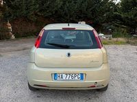 Usata Fiat Grande Punto 2005 Giallo Utilitaria