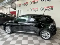 Usata Renault Clio V Evolution 91 CV (66 kW) 2025 Nero metallizzato Berlina
