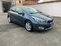 Usata Kia Ceed Active 99 CV (72 kW) 2013 Bianco Utilitaria