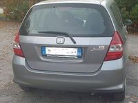 Usata Honda Jazz 78 CV (57 kW) 2005 Grigio Utilitaria