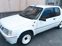 Usata Peugeot 205 101 CV (74 kW) 1990 Bianco