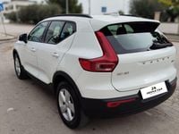 Usata Volvo XC40 Momentum 190 CV (139 kW) 2018 Bianco SUV