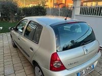 Usata Renault Clio II 75 CV (55 kW) 2007 Berlina