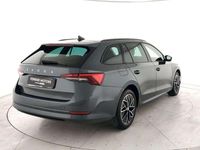 Usata Skoda Octavia Executive 150 CV (110 kW) 2021 Grigio argento Station wagon