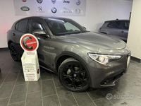 Usado Alfa Romeo Stelvio Business 190 CV (139 kW) 2023 Gris SUV