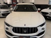Usata Maserati Levante 350 CV (257 kW) 2021 Bianco SUV