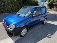 Usata Fiat 600 54 CV (39 kW) 2005 Blu Berlina