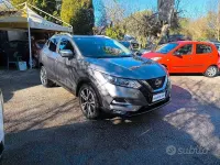 Usata Nissan Qashqai N-Connecta 131 CV (96 kW) 2018 Grigio SUV