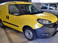 Usata Fiat Doblò 95 CV (69 kW) 2019 Giallo Monovolume