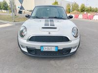 Usata Mini Cooper SD Coupé 143 CV (105 kW) 2011 Grigio Coupé