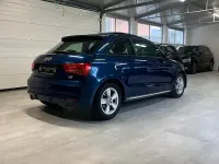 Usata Audi A1 Design 90 CV (66 kW) 2015 Blu Utilitaria