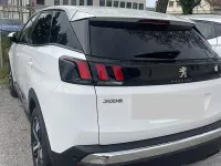 Usata Peugeot 3008 Allure 131 CV (96 kW) 2019 Bianco SUV