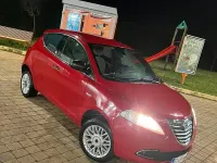 Usata Lancia Ypsilon 85 CV (62 kW) 2013 Utilitaria
