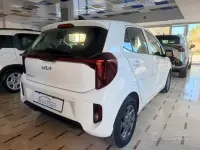 Usata Kia Picanto Urban 63 CV (46 kW) 2025 Bianco Utilitaria