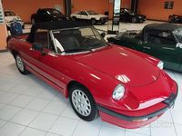 Usata Alfa Romeo Spider Quadrifoglio Verde 125 CV (91 kW) 1988 Rosso Cabrio