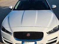 Usata Jaguar XE 200 CV (147 kW) 2016 Bianco Berlina