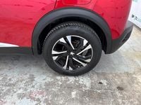 Usata Peugeot 2008 GT 131 CV (96 kW) 2023 Rosso SUV