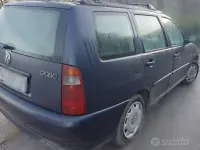 Usata VW Polo Comfortline 90 CV (66 kW) 1998 Blu Station wagon