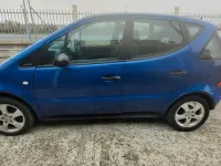 Usata Mercedes A160 Avantgarde 102 CV (75 kW) 2000 Blu Berlina