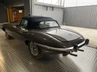 Usata Jaguar E-Type 245 CV (180 kW) 1972 Grigio Cabrio