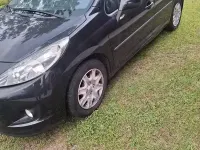 Usata Peugeot 207 68 CV (50 kW) 2010 Nero Berlina