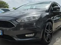 Usata Ford Focus 95 CV (69 kW) 2018 Grigio Berlina